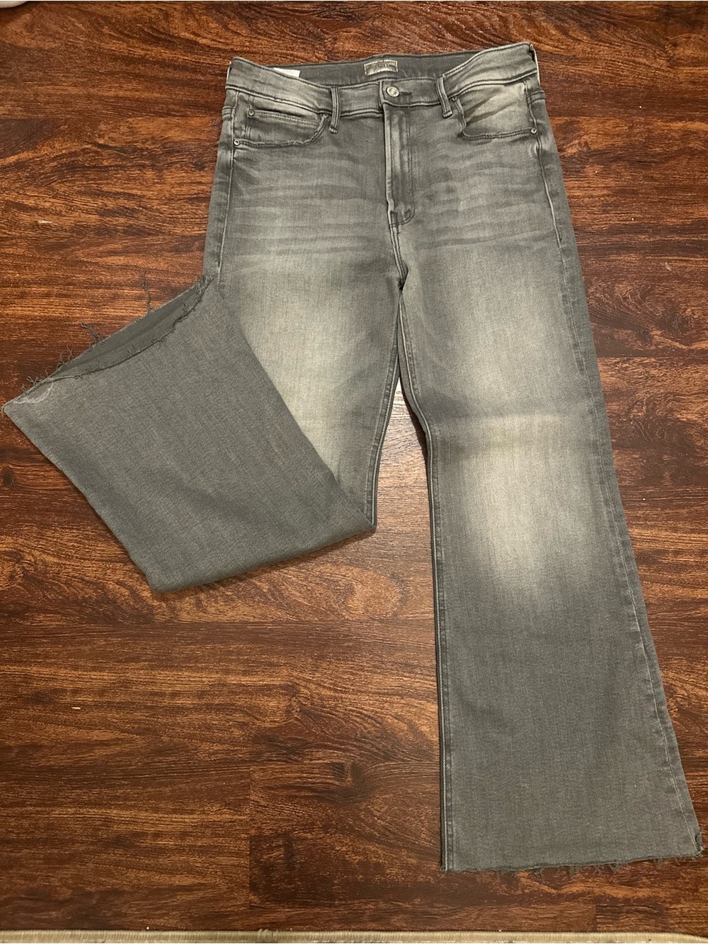 Women’s Mother - The Doozey Sneak Fray Denim Jeans - Casual Straight Fit Jean